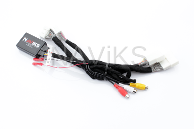 Toyota - 2018 - 2020 Toyota Sienna (Entune 3) Motion Lockout Bypass  + Video Interface - Image 1